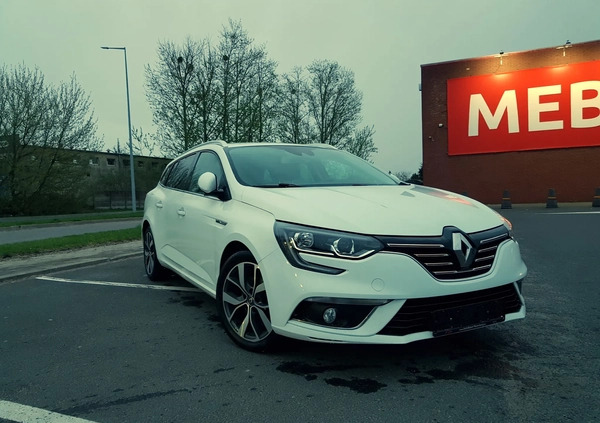 Renault Megane cena 49000 przebieg: 216394, rok produkcji 2018 z Sieradz małe 211